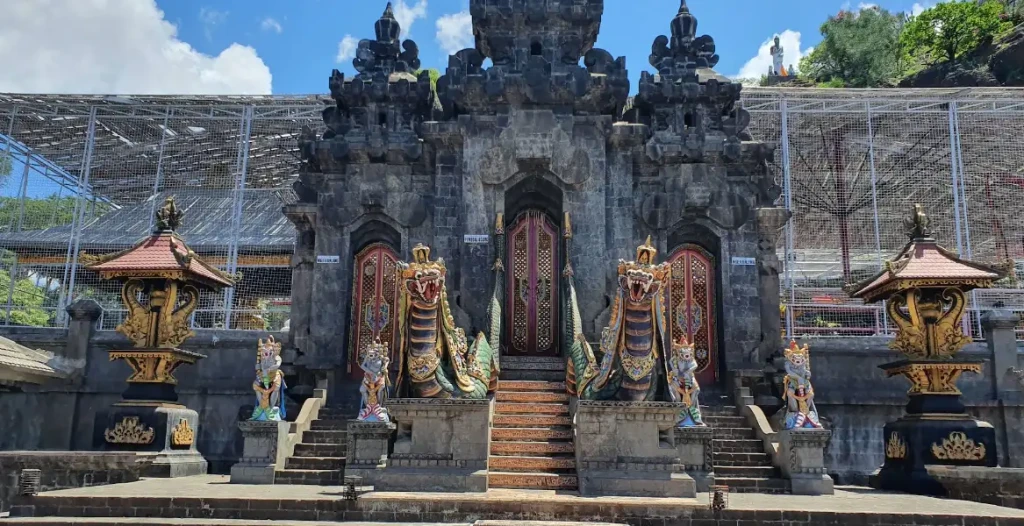 sejarah pura pulaki di buleleng