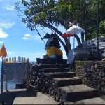 Menyingkap Karisma Pura Segara Taman Beji Ponjok Batu: Destinasi Melukat dan Misteri Jukung di Atas Karang